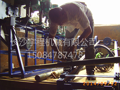 破竹機(jī)夾板鉆孔機(jī)發(fā)貨圖片 破竹機(jī)夾板鉆孔機(jī)發(fā)貨圖片
